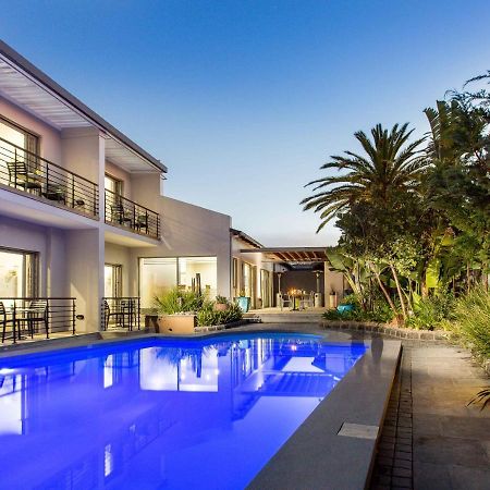Ocean Bay Guesthouse Port Elizabeth Exterior photo