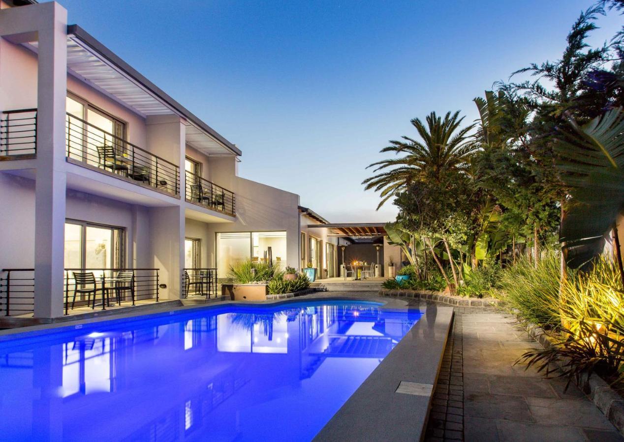 Ocean Bay Guesthouse Port Elizabeth Exterior photo