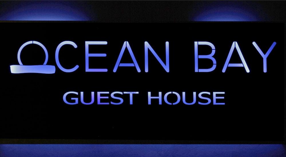 Ocean Bay Guesthouse Port Elizabeth Exterior photo